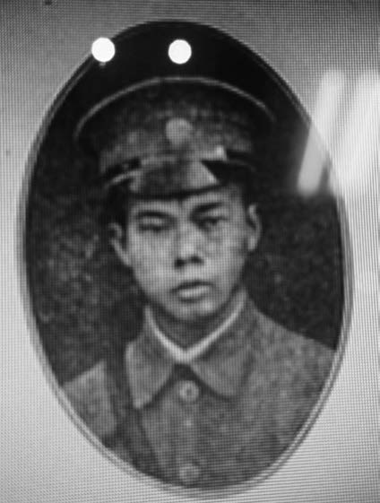 李受恩